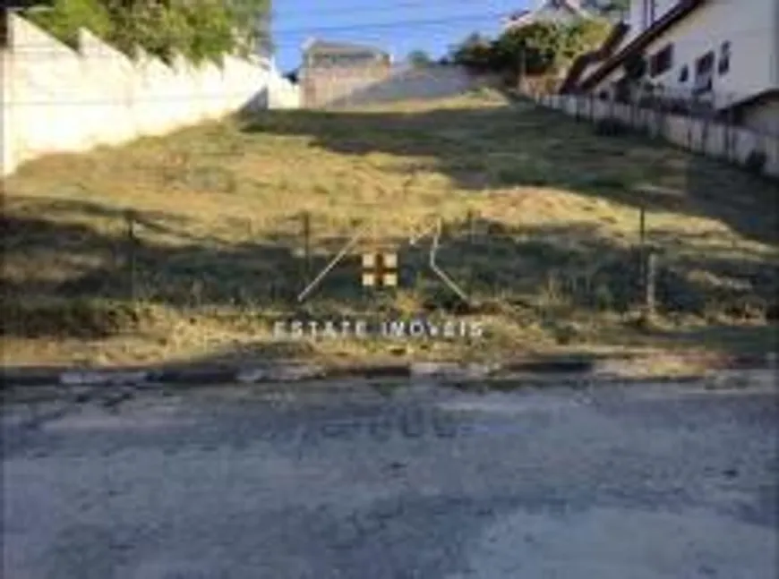 Foto 1 de Lote/Terreno à venda, 1000m² em Arujazinho III, Arujá