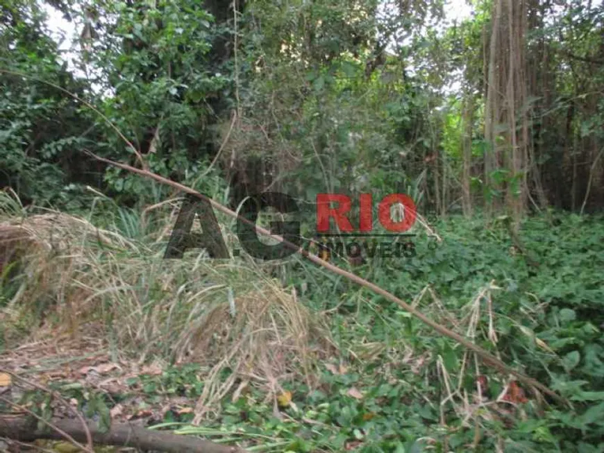 Foto 1 de Lote/Terreno à venda, 1650m² em Pechincha, Rio de Janeiro