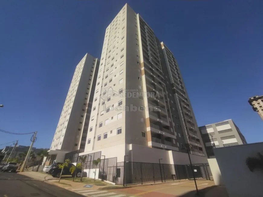 Foto 1 de Apartamento com 3 Quartos para alugar, 77m² em Vila Redentora, São José do Rio Preto