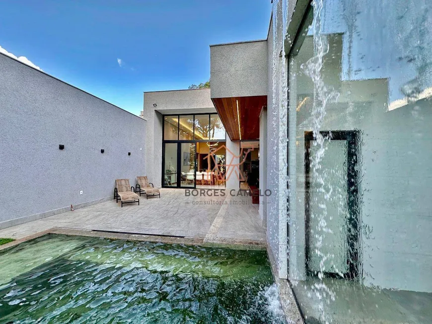 Foto 1 de Casa de Condomínio com 4 Quartos à venda, 377m² em Condominio Quintas do Sol, Nova Lima