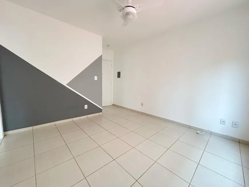 Foto 1 de Apartamento com 1 Quarto à venda, 40m² em Floresta, Porto Alegre