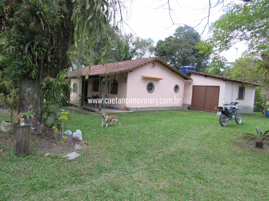 Foto 1 de Fazenda/Sítio com 2 Quartos à venda, 7000m² em Papucaia, Cachoeiras de Macacu