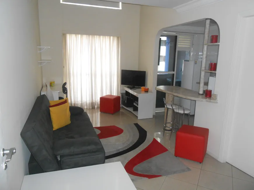 Foto 1 de Flat com 1 Quarto para alugar, 45m² em Vila Uberabinha, São Paulo