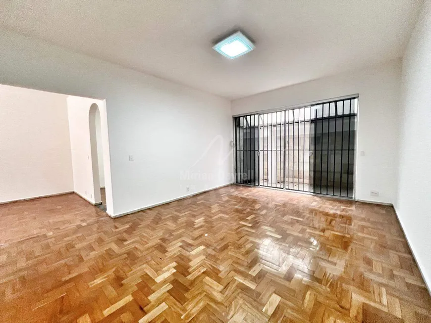 Foto 1 de Apartamento com 4 Quartos à venda, 160m² em Santo Antônio, Belo Horizonte