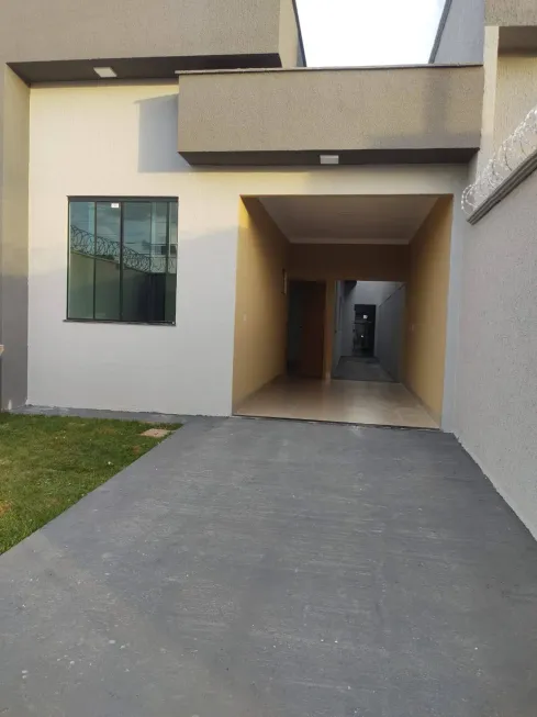 Foto 1 de Casa com 3 Quartos à venda, 107m² em Residencial Village Garavelo 2 Etapa, Aparecida de Goiânia