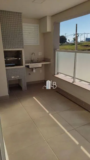 Foto 1 de Apartamento com 3 Quartos à venda, 136m² em Jardim Colina, Uberlândia