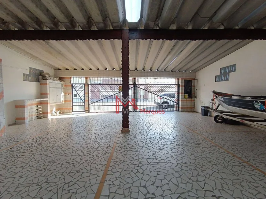 Foto 1 de Casa de Condomínio com 2 Quartos para alugar, 45m² em Vila Tupi, Praia Grande