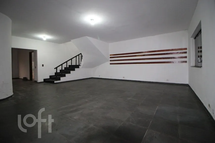 Foto 1 de Casa com 4 Quartos à venda, 250m² em Campo Belo, São Paulo