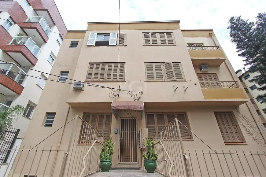 Foto 1 de Apartamento com 2 Quartos à venda, 50m² em Higienópolis, Porto Alegre