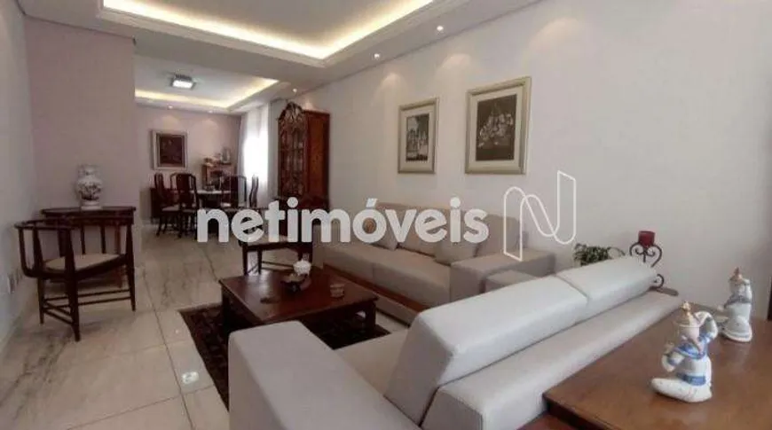 Foto 1 de Apartamento com 4 Quartos à venda, 140m² em Santo Antônio, Belo Horizonte