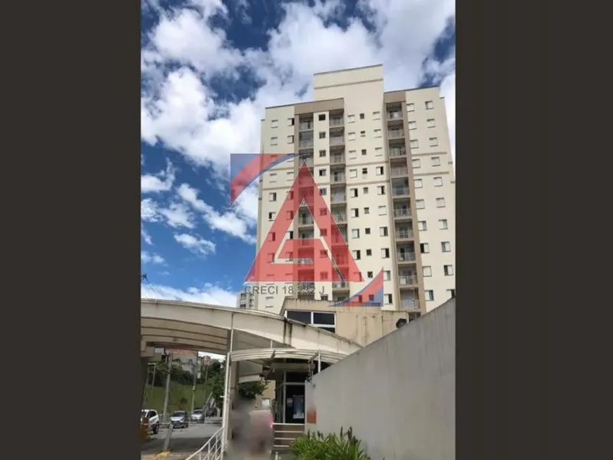 Foto 1 de Apartamento com 3 Quartos à venda, 80m² em Jardim Tupanci, Barueri