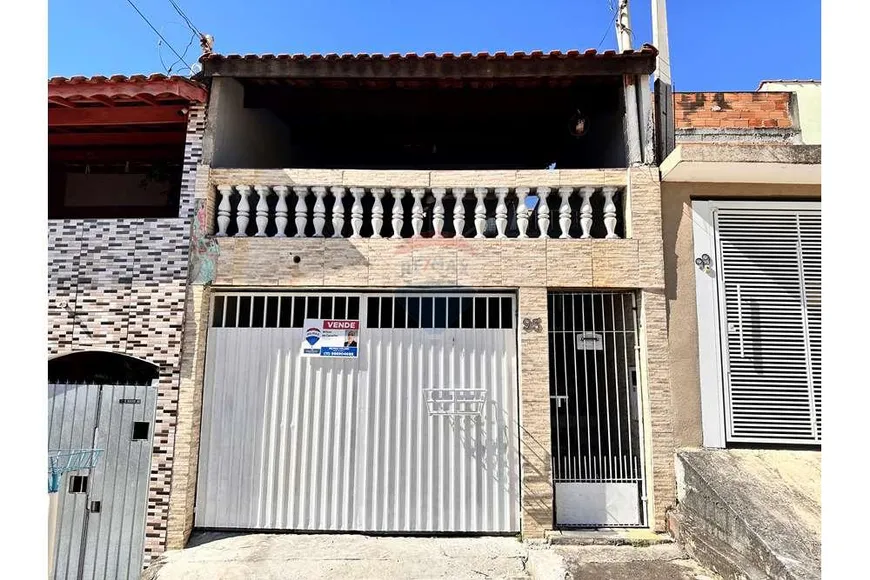 Foto 1 de Casa com 3 Quartos à venda, 116m² em Centro, Piracaia