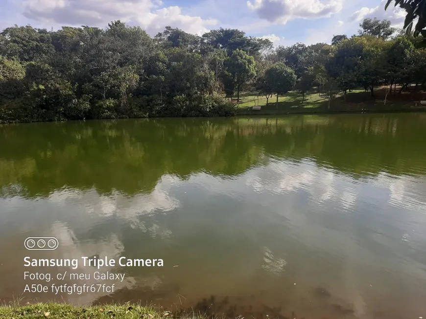 Foto 1 de Lote/Terreno à venda, 406m² em Jardins Madri, Goiânia