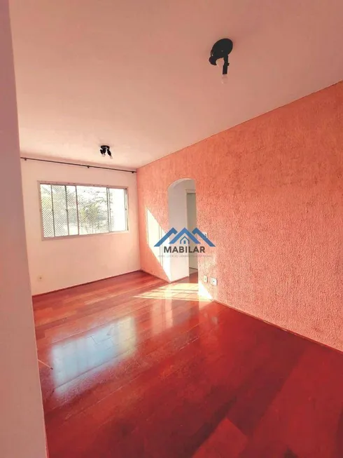 Foto 1 de Apartamento com 2 Quartos à venda, 61m² em Parque Maria Domitila, São Paulo