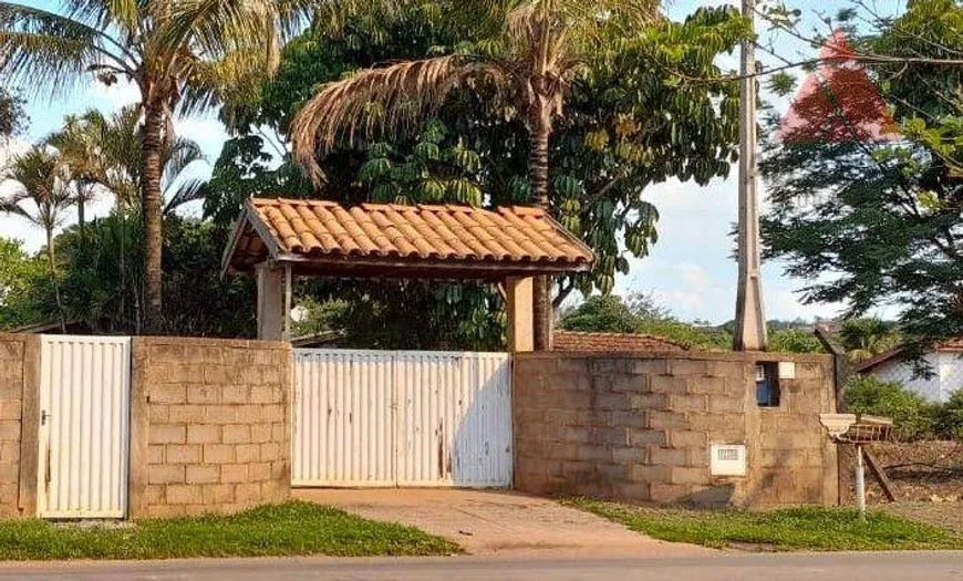 Foto 1 de Fazenda/Sítio com 2 Quartos à venda, 181m² em Fazenda Santa Lúcia, Americana