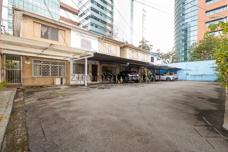 Foto 1 de Casa com 3 Quartos à venda, 150m² em Pinheiros, São Paulo