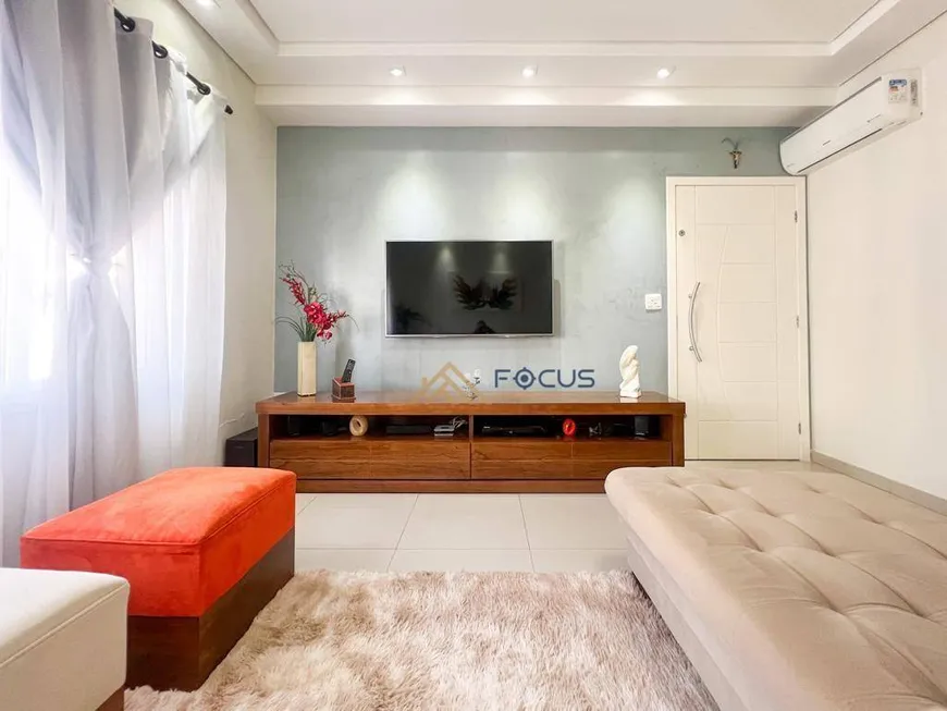 Foto 1 de Casa de Condomínio com 3 Quartos à venda, 244m² em Medeiros, Jundiaí