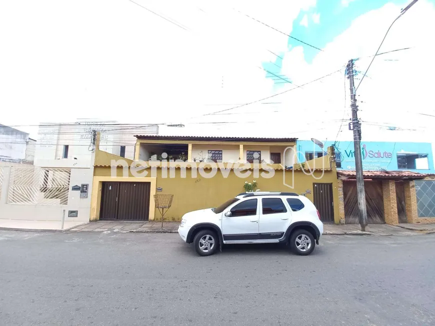 Foto 1 de Casa com 5 Quartos à venda, 216m² em Plataforma, Salvador