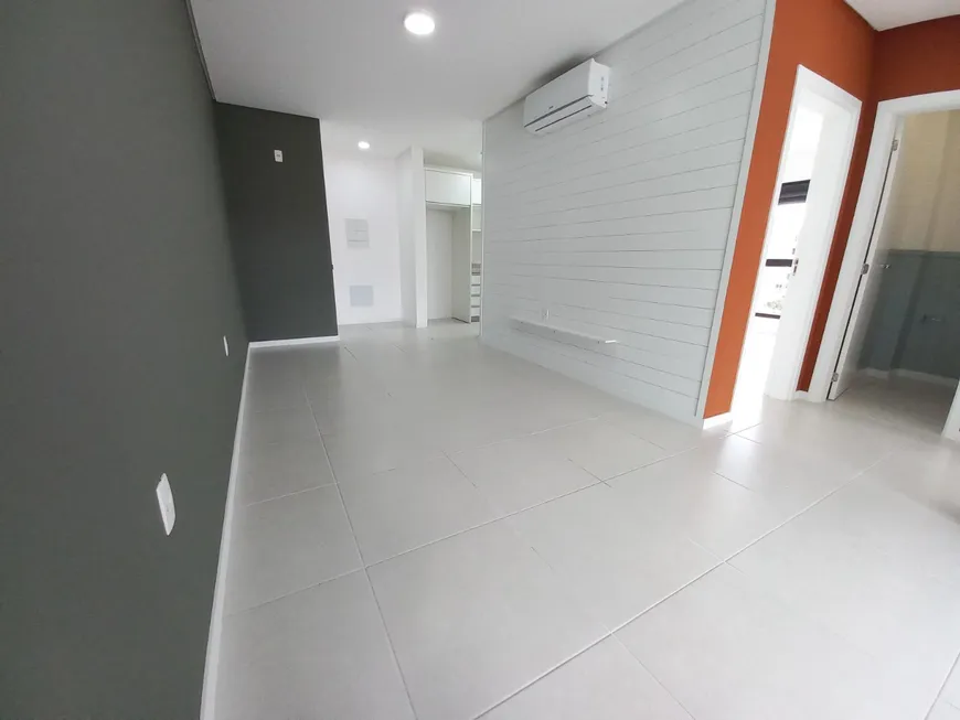 Foto 1 de Apartamento com 2 Quartos à venda, 79m² em Trindade, Florianópolis