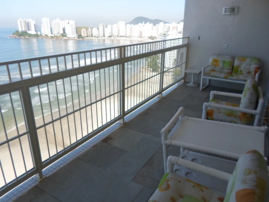Foto 1 de Apartamento com 5 Quartos para alugar, 221m² em Pitangueiras, Guarujá