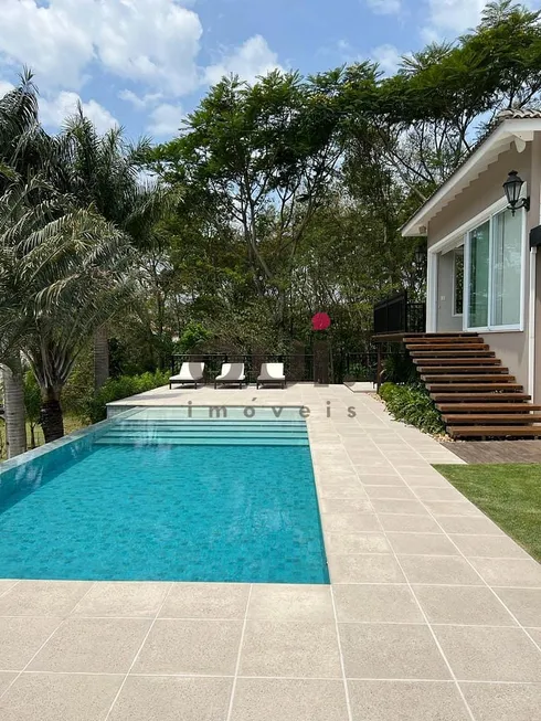 Foto 1 de Casa de Condomínio com 4 Quartos à venda, 751m² em Jardim Santa Helena, Bragança Paulista