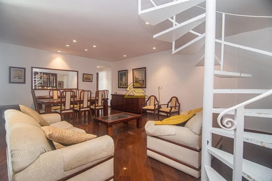 Foto 1 de Apartamento com 3 Quartos à venda, 192m² em Tijuca, Rio de Janeiro
