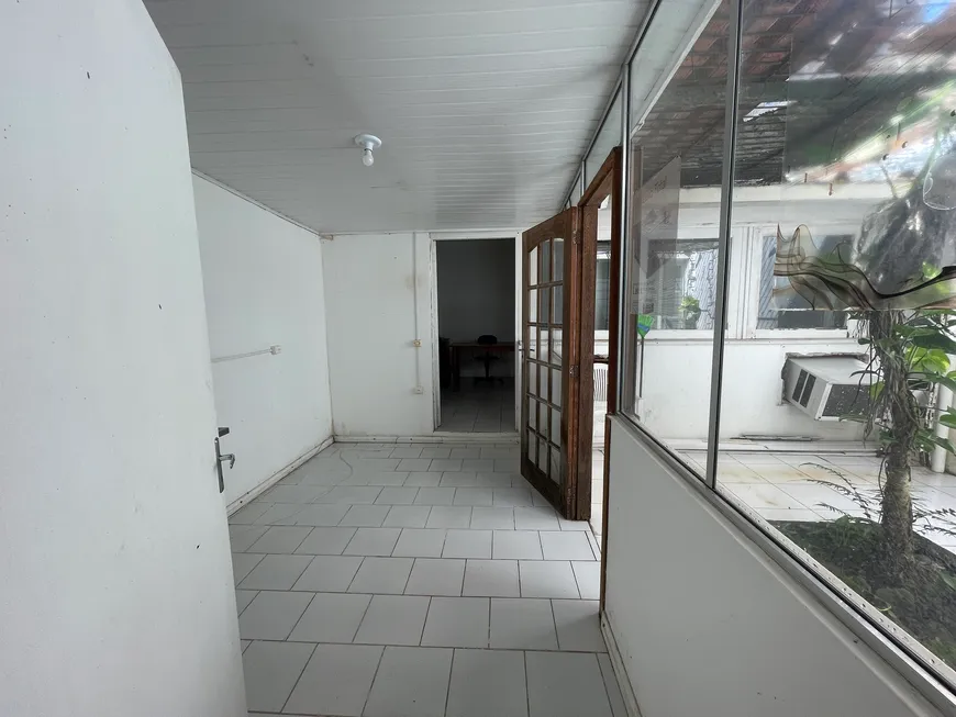 Foto 1 de Sala Comercial à venda, 100m² em São João, Porto Alegre