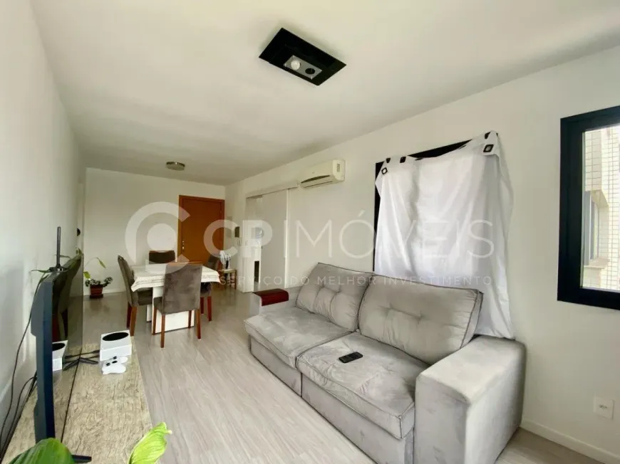 Foto 1 de Apartamento com 3 Quartos à venda, 73m² em Jardim Itú Sabará, Porto Alegre