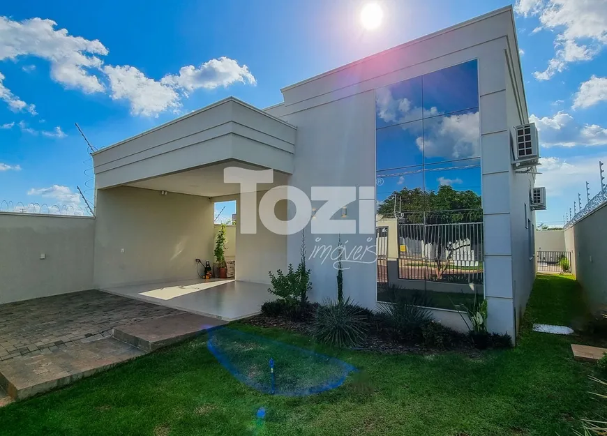Foto 1 de Casa com 3 Quartos à venda, 147m² em Jardim Curitiba, Sinop