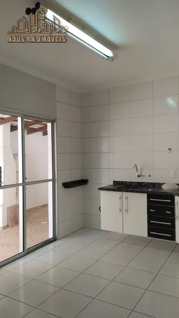 Foto 1 de Apartamento com 2 Quartos à venda, 54m² em Jardim Piazza Di Roma II, Sorocaba