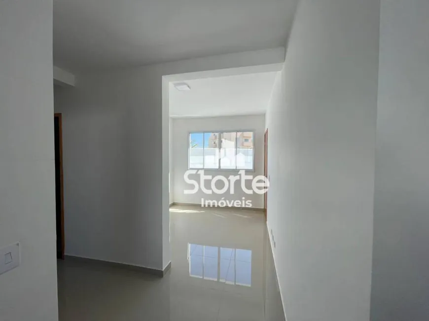 Foto 1 de Apartamento com 2 Quartos para alugar, 49m² em Santa Rosa, Uberlândia