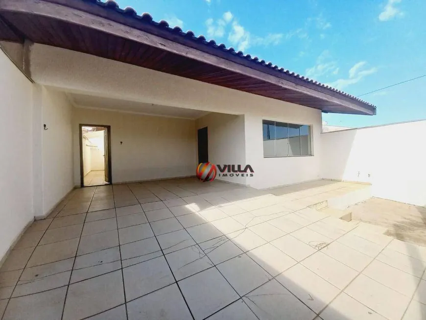 Foto 1 de Casa com 3 Quartos para venda ou aluguel, 180m² em Morada do Sol, Americana
