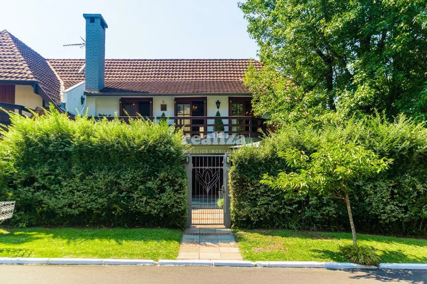 Foto 1 de Casa com 3 Quartos à venda, 196m² em Bavária, Gramado