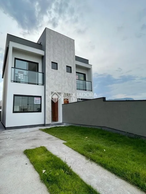 Foto 1 de Sobrado com 2 Quartos à venda, 88m² em Bela Vista, Palhoça