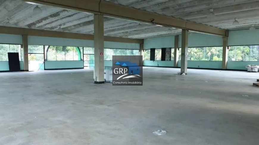 Foto 1 de Galpão/Depósito/Armazém para alugar, 3550m² em Balneário Praia do Pernambuco, Guarujá