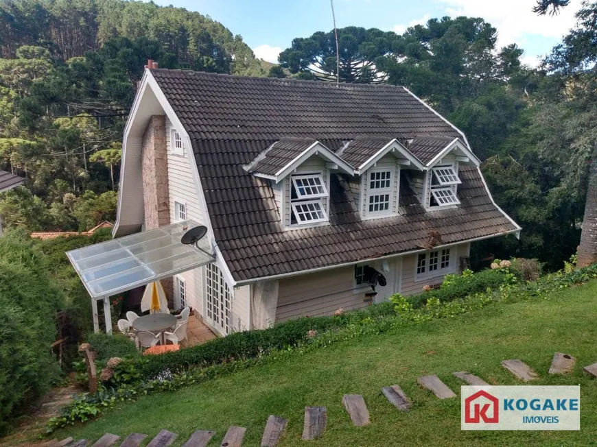 Foto 1 de Casa de Condomínio com 4 Quartos à venda, 220m² em , Campos do Jordão