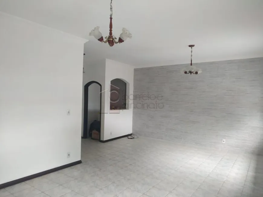 Foto 1 de Casa com 3 Quartos para alugar, 200m² em Cidade Nova, Jundiaí