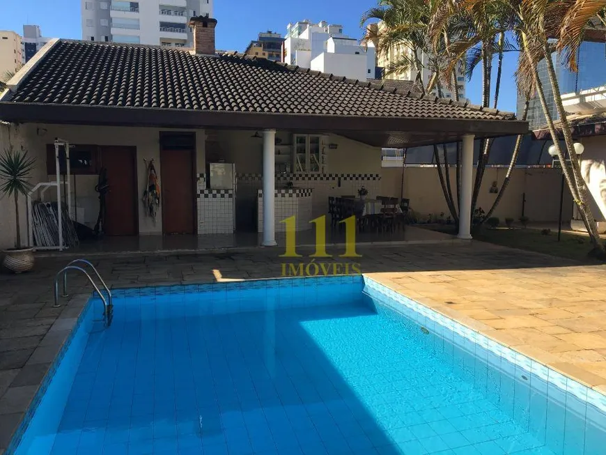 Foto 1 de Casa de Condomínio com 4 Quartos à venda, 414m² em Jardim Aquarius, São José dos Campos