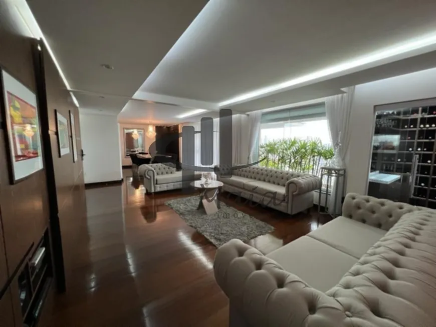 Foto 1 de Apartamento com 3 Quartos à venda, 227m² em Jardim, Santo André
