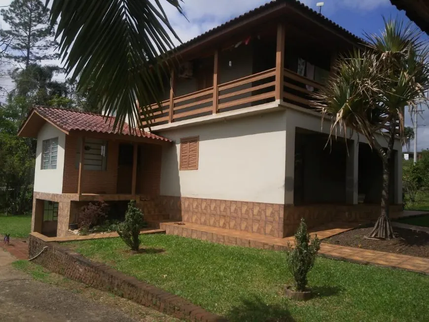 Foto 1 de Casa com 3 Quartos à venda, 210m² em , Mato Leitão