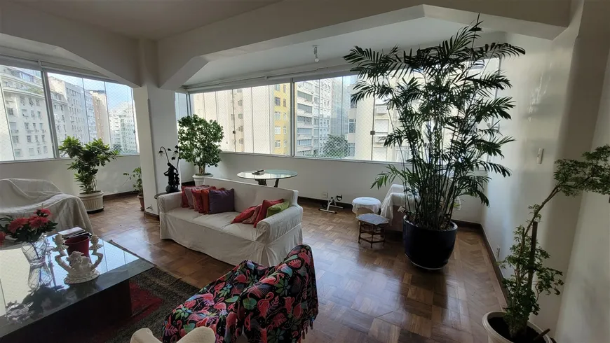 Foto 1 de Apartamento com 4 Quartos à venda, 287m² em Copacabana, Rio de Janeiro