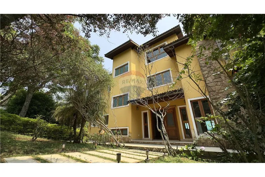 Foto 1 de Casa de Condomínio com 8 Quartos à venda, 455m² em Centro, Mairiporã