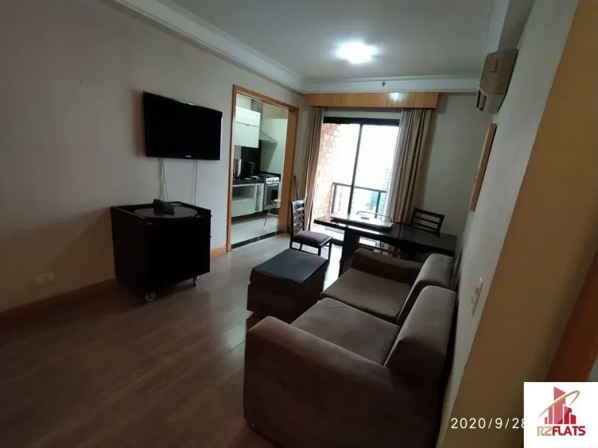 Foto 1 de Flat com 1 Quarto à venda, 45m² em Moema, São Paulo