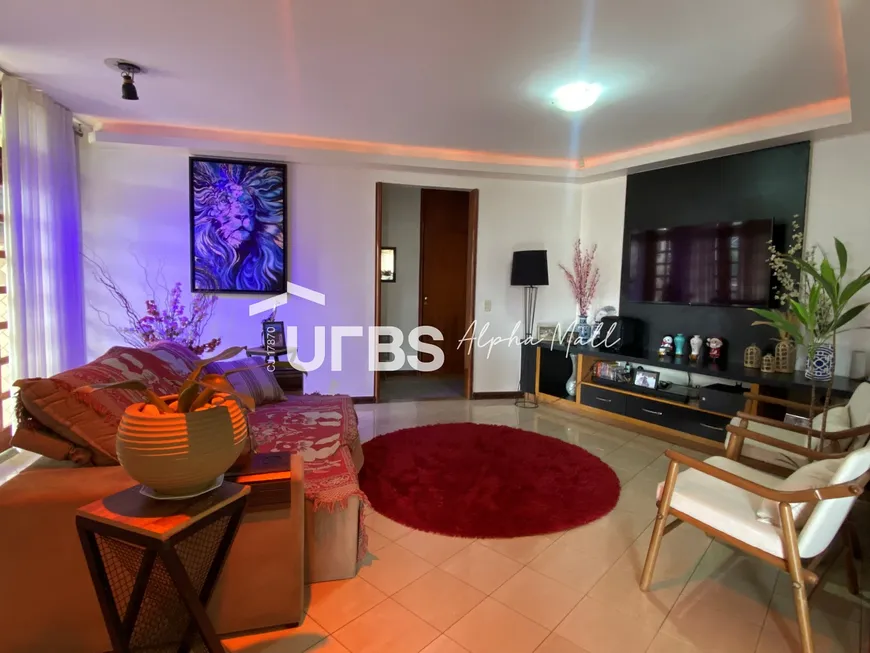 Foto 1 de Casa de Condomínio com 4 Quartos à venda, 360m² em Jardim Planalto, Goiânia