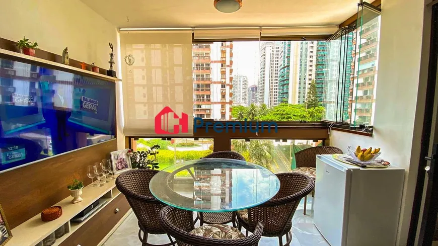 Foto 1 de Apartamento com 2 Quartos à venda, 73m² em Barra da Tijuca, Rio de Janeiro