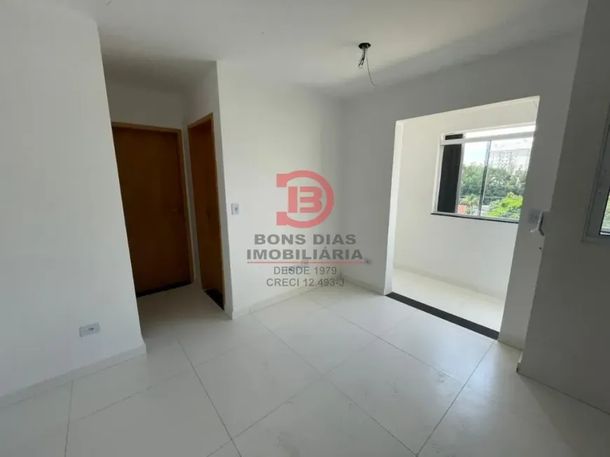 Foto 1 de Apartamento com 2 Quartos à venda, 40m² em Itaquera, São Paulo