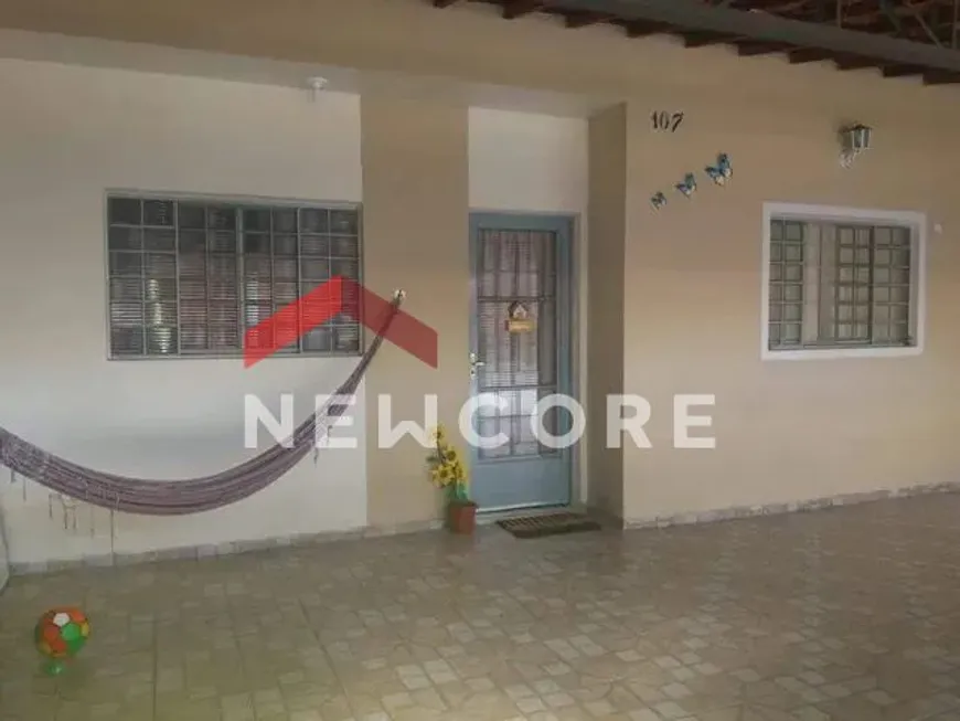 Foto 1 de Casa com 2 Quartos à venda, 180m² em Jardim Sao Guilherme, Sorocaba