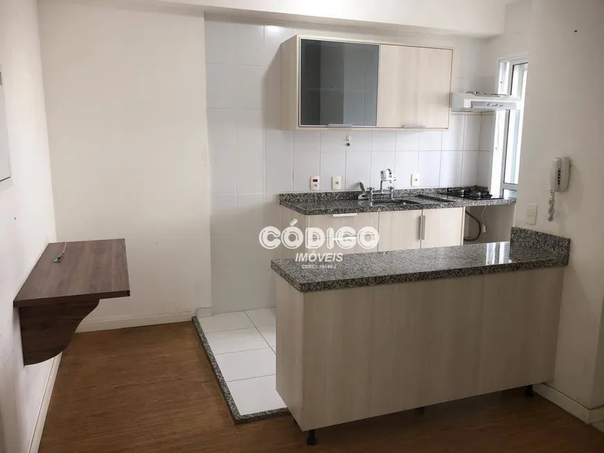 Foto 1 de Apartamento com 1 Quarto para alugar, 30m² em Gopouva, Guarulhos