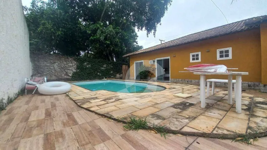 Foto 1 de Casa de Condomínio com 4 Quartos à venda, 450m² em Maravista, Niterói