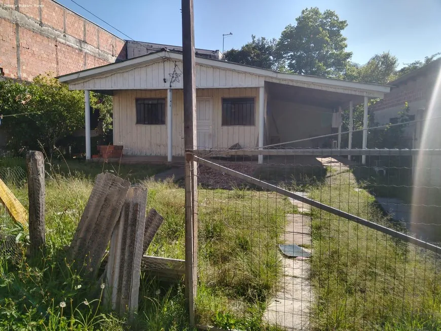 Foto 1 de Lote/Terreno à venda, 770m² em Boqueirão, Curitiba